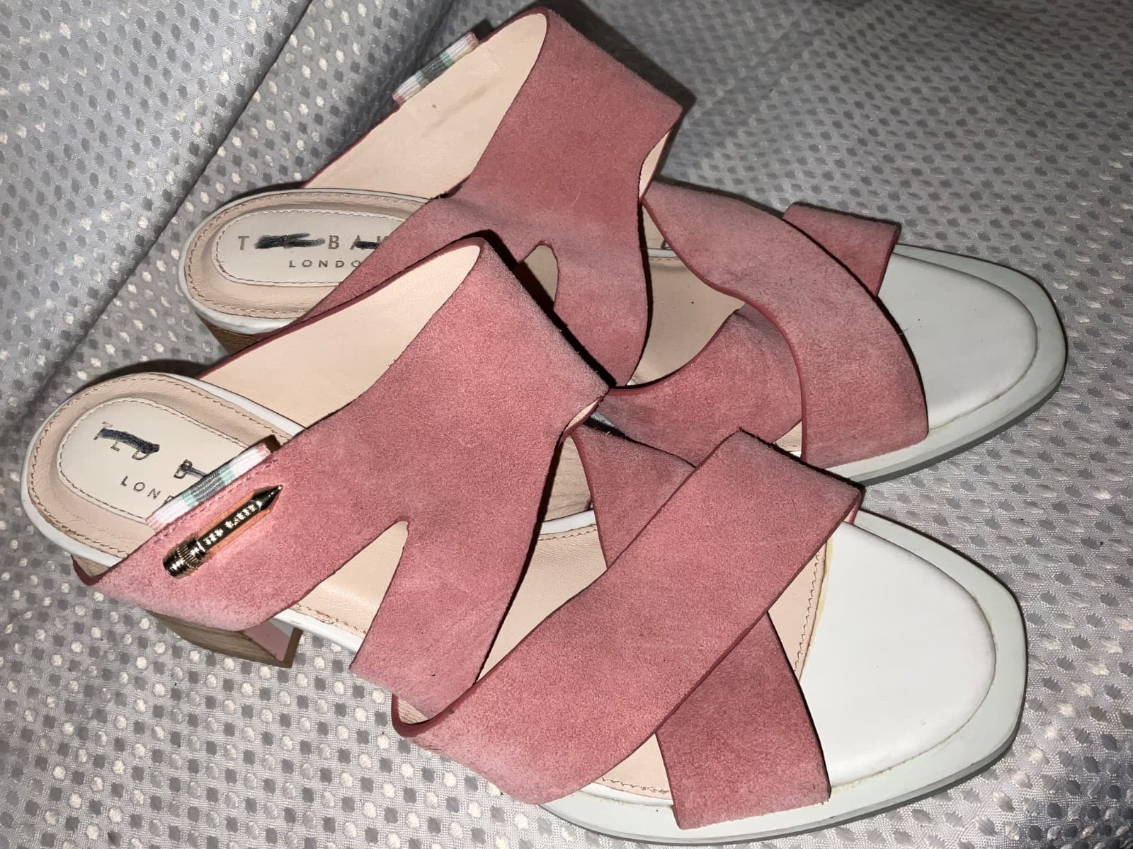 Ted Baker Heeled Sandal pink suede shoes Size UK 7 EUR 40 #w